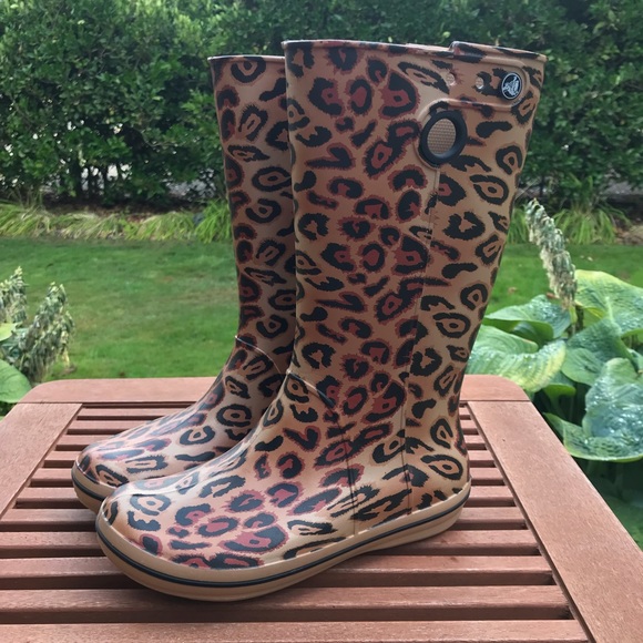 crocband jaunt rain boot